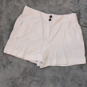 Boden Classic White Linen Shorts